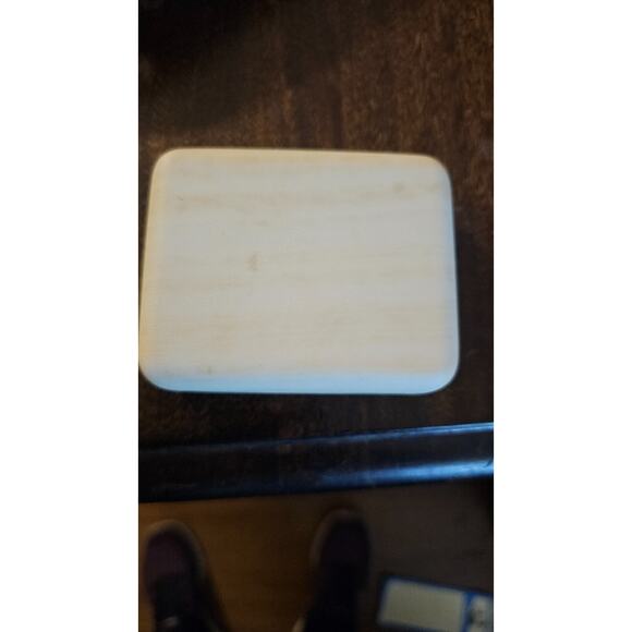 Sterling Silver Puffy heart pendant with matching pierced earrings - 18 in chain - Picture 3 of 4